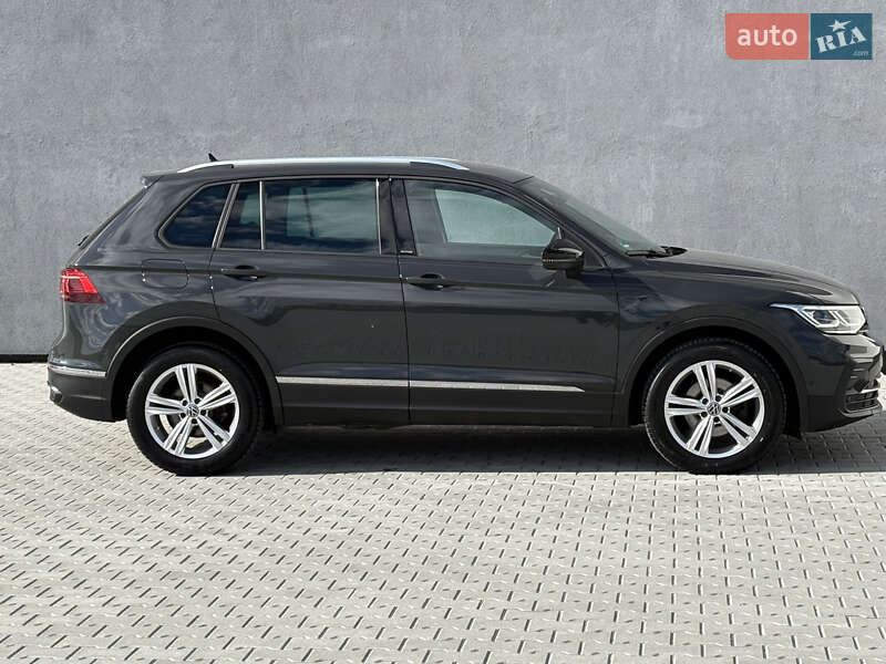 Позашляховик / Кросовер Volkswagen Tiguan 2021 в Львові фото 19 Позашляховик / Кросовер Volkswagen Tiguan 2021 в Львові