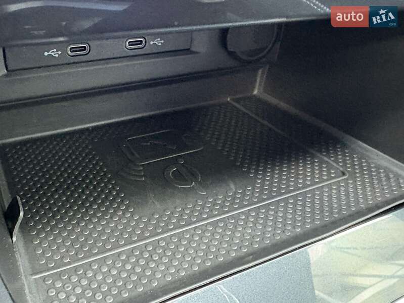 Позашляховик / Кросовер Volkswagen Tiguan 2021 в Львові фото 76 Позашляховик / Кросовер Volkswagen Tiguan 2021 в Львові