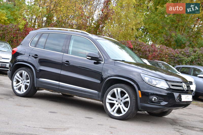 Внедорожник / Кроссовер Volkswagen Tiguan 2012 в Луцке