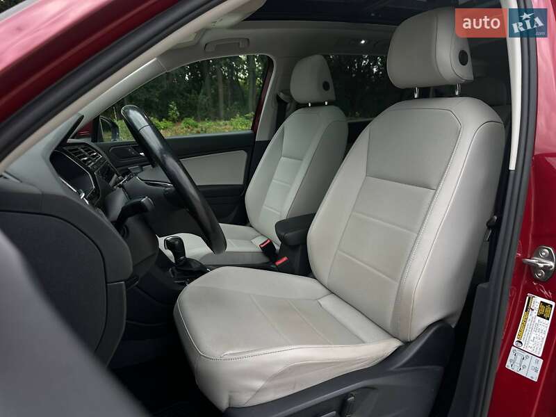 Внедорожник / Кроссовер Volkswagen Tiguan 2019 в Киеве