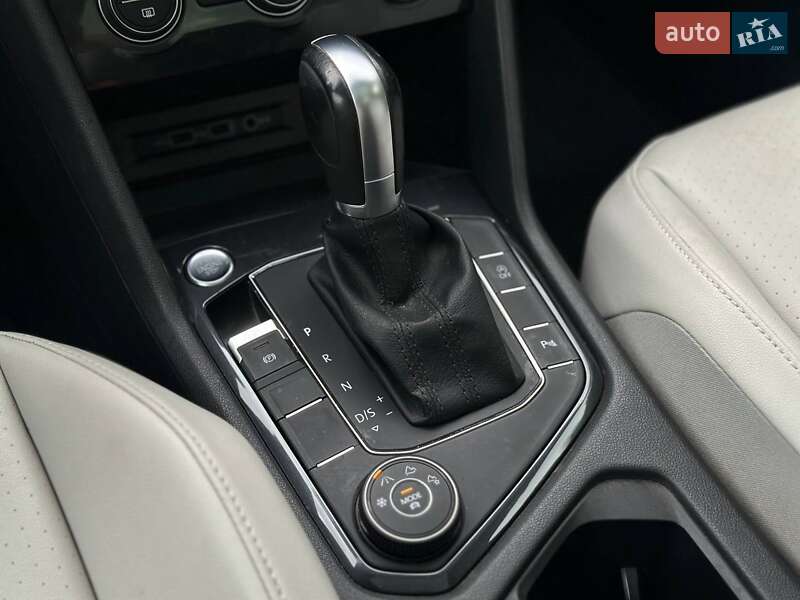 Внедорожник / Кроссовер Volkswagen Tiguan 2019 в Киеве