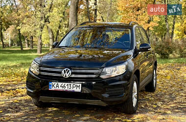 Внедорожник / Кроссовер Volkswagen Tiguan 2016 в Киеве