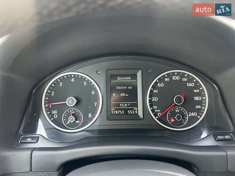 Внедорожник / Кроссовер Volkswagen Tiguan 2011 в Киеве