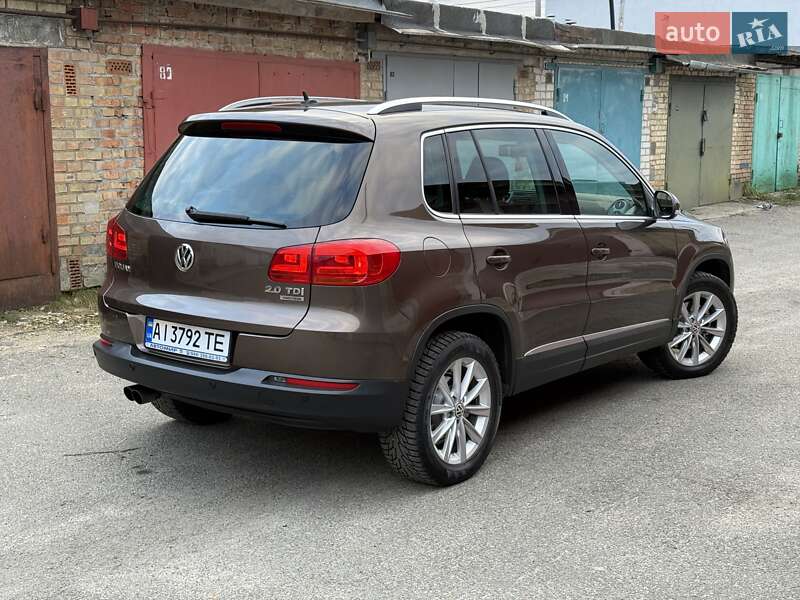 Позашляховик / Кросовер Volkswagen Tiguan 2013 в Києві