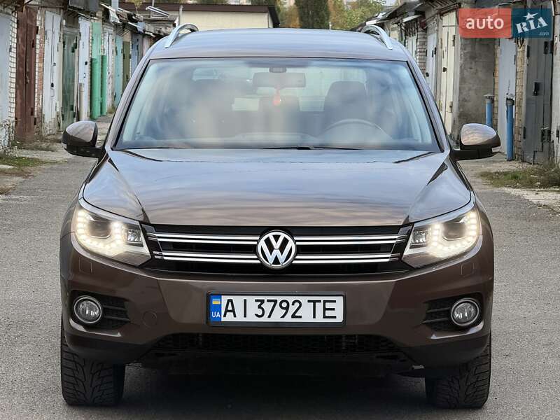 Позашляховик / Кросовер Volkswagen Tiguan 2013 в Києві