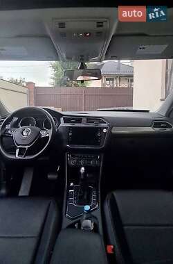 Внедорожник / Кроссовер Volkswagen Tiguan 2020 в 