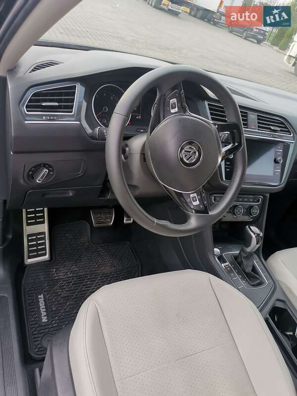 Внедорожник / Кроссовер Volkswagen Tiguan 2019 в Кременчуге