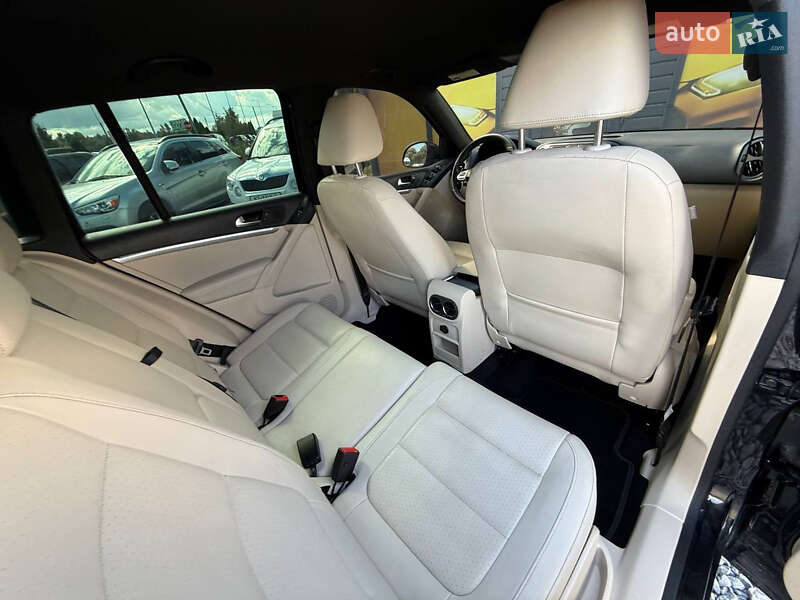 Позашляховик / Кросовер Volkswagen Tiguan 2015 в Стрию