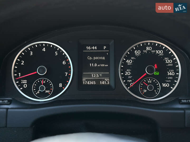 Позашляховик / Кросовер Volkswagen Tiguan 2016 в Шептицькому