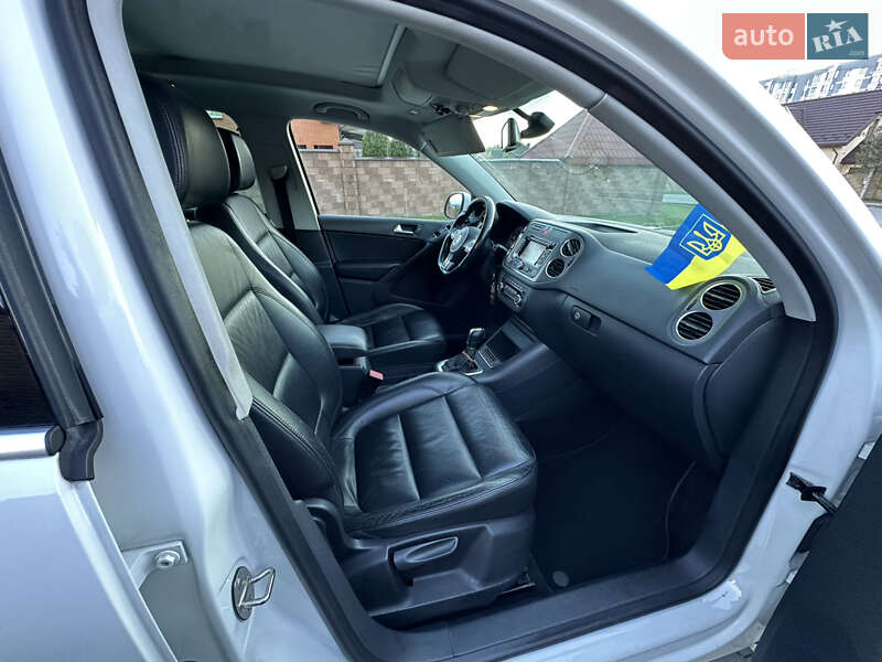 Позашляховик / Кросовер Volkswagen Tiguan 2010 в Луцьку фото 8 Позашляховик / Кросовер Volkswagen Tiguan 2010 в Луцьку