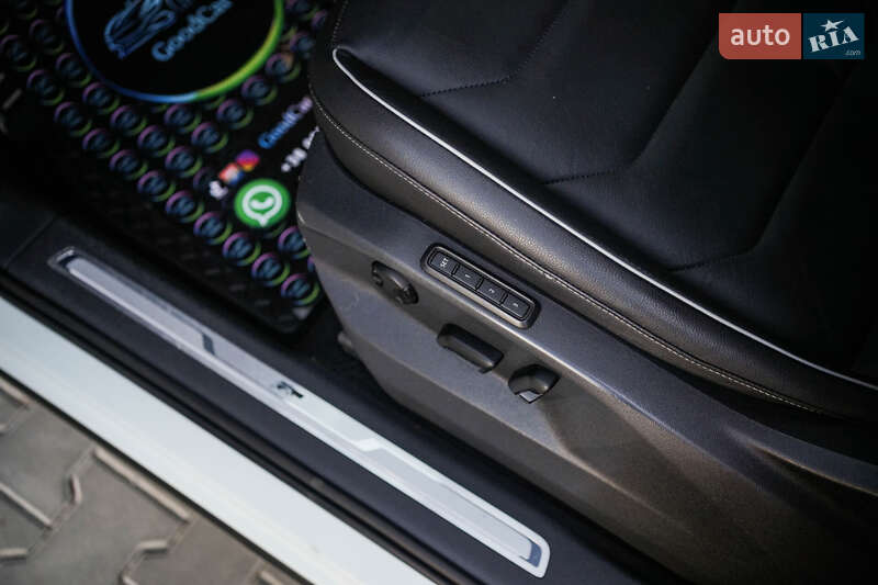 Внедорожник / Кроссовер Volkswagen Tiguan 2016 в Луцке