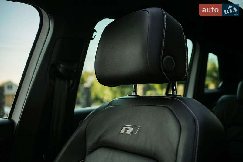 Внедорожник / Кроссовер Volkswagen Tiguan 2016 в Луцке