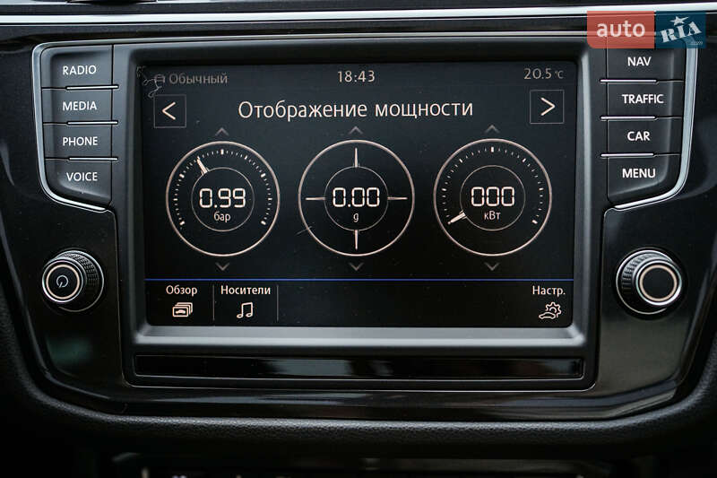 Внедорожник / Кроссовер Volkswagen Tiguan 2016 в Луцке