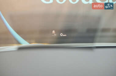 Внедорожник / Кроссовер Volkswagen Tiguan 2016 в 