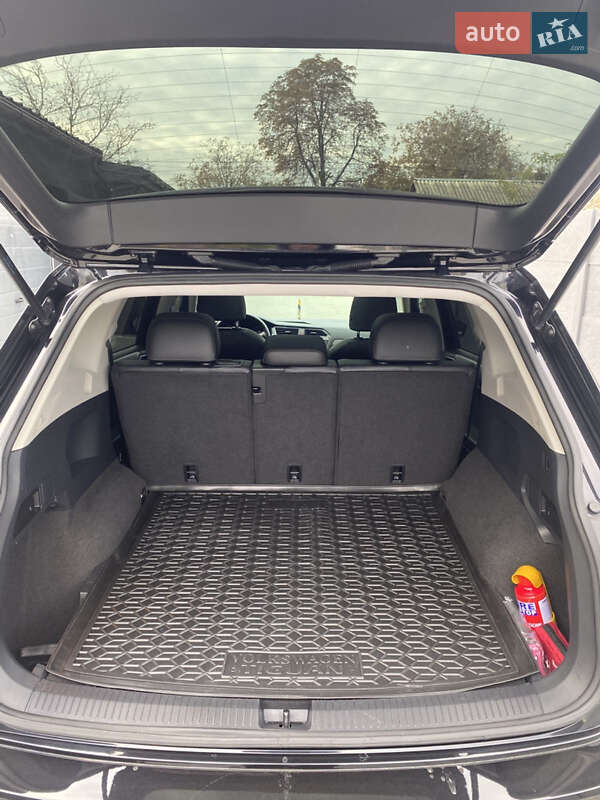 Внедорожник / Кроссовер Volkswagen Tiguan 2019 в Виннице фото 14 Внедорожник / Кроссовер Volkswagen Tiguan 2019 в Виннице