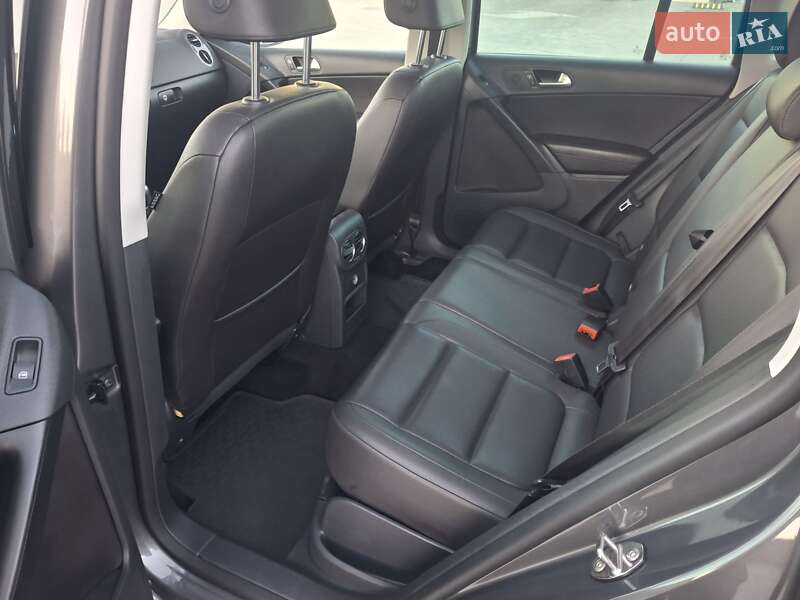 Внедорожник / Кроссовер Volkswagen Tiguan 2013 в Каменец-Подольском фото 16 Внедорожник / Кроссовер Volkswagen Tiguan 2013 в Каменец-Подольском