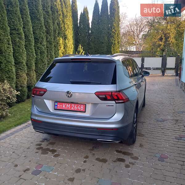 Позашляховик / Кросовер Volkswagen Tiguan 2019 в Львові фото 10 Позашляховик / Кросовер Volkswagen Tiguan 2019 в Львові