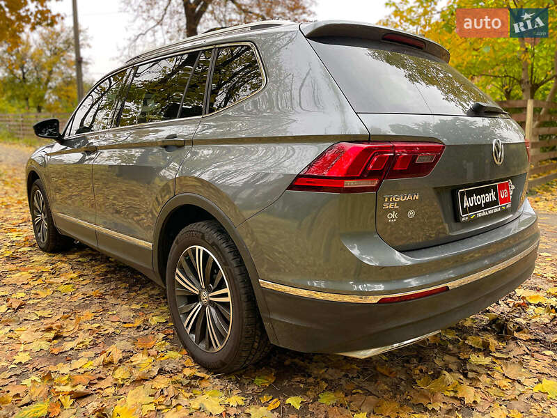 Внедорожник / Кроссовер Volkswagen Tiguan 2017 в Киеве фото 16 Внедорожник / Кроссовер Volkswagen Tiguan 2017 в Киеве