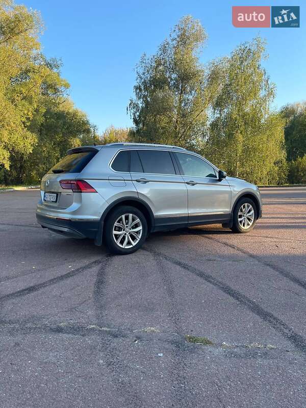 Внедорожник / Кроссовер Volkswagen Tiguan 2018 в Борисполе фото 6 Внедорожник / Кроссовер Volkswagen Tiguan 2018 в Борисполе