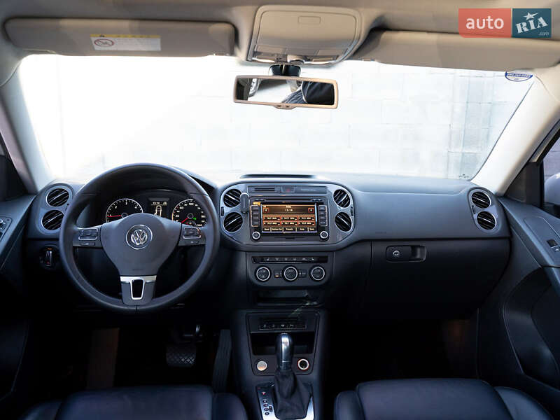 Позашляховик / Кросовер Volkswagen Tiguan 2015 в Одесі фото 13 Позашляховик / Кросовер Volkswagen Tiguan 2015 в Одесі