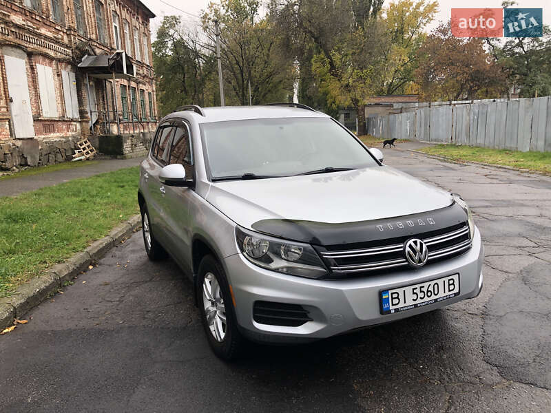 Внедорожник / Кроссовер Volkswagen Tiguan 2015 в Кременчуге фото 3 Внедорожник / Кроссовер Volkswagen Tiguan 2015 в Кременчуге