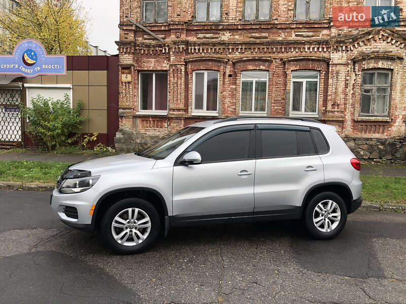 Внедорожник / Кроссовер Volkswagen Tiguan 2015 в Кременчуге фото 5 Внедорожник / Кроссовер Volkswagen Tiguan 2015 в Кременчуге