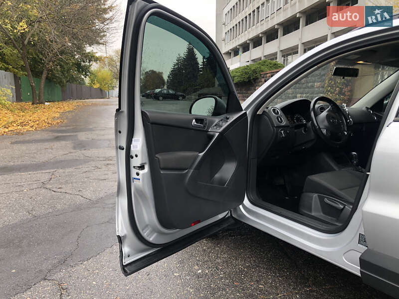Внедорожник / Кроссовер Volkswagen Tiguan 2015 в Кременчуге фото 19 Внедорожник / Кроссовер Volkswagen Tiguan 2015 в Кременчуге