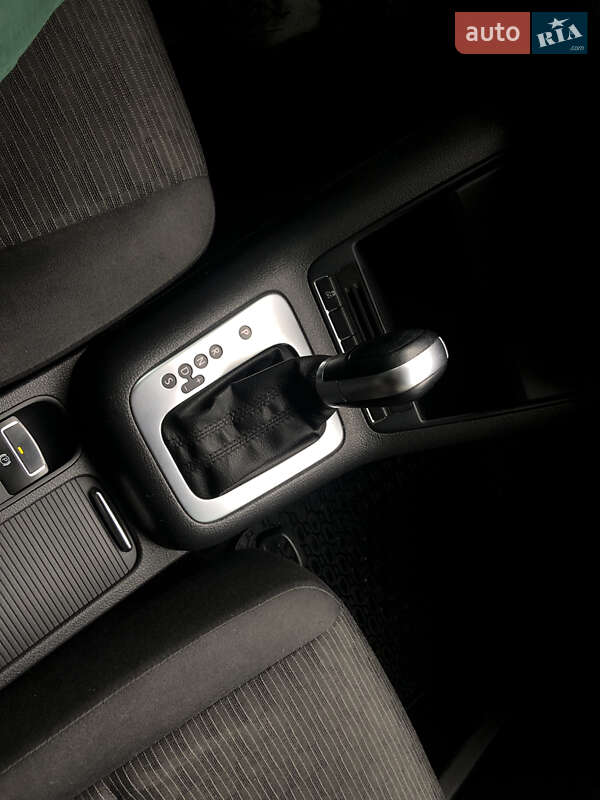 Внедорожник / Кроссовер Volkswagen Tiguan 2015 в Кременчуге фото 42 Внедорожник / Кроссовер Volkswagen Tiguan 2015 в Кременчуге