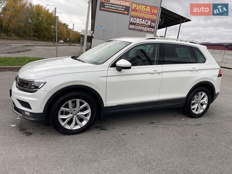 Позашляховик / Кросовер Volkswagen Tiguan 2019 в Чернігові