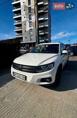Внедорожник / Кроссовер Volkswagen Tiguan 2012 в Одессе