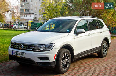 Внедорожник / Кроссовер Volkswagen Tiguan 2020 в Вышгороде