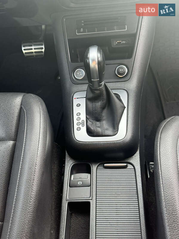 Внедорожник / Кроссовер Volkswagen Tiguan 2016 в Ивано-Франковске