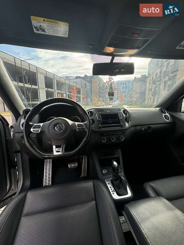 Внедорожник / Кроссовер Volkswagen Tiguan 2016 в Ивано-Франковске