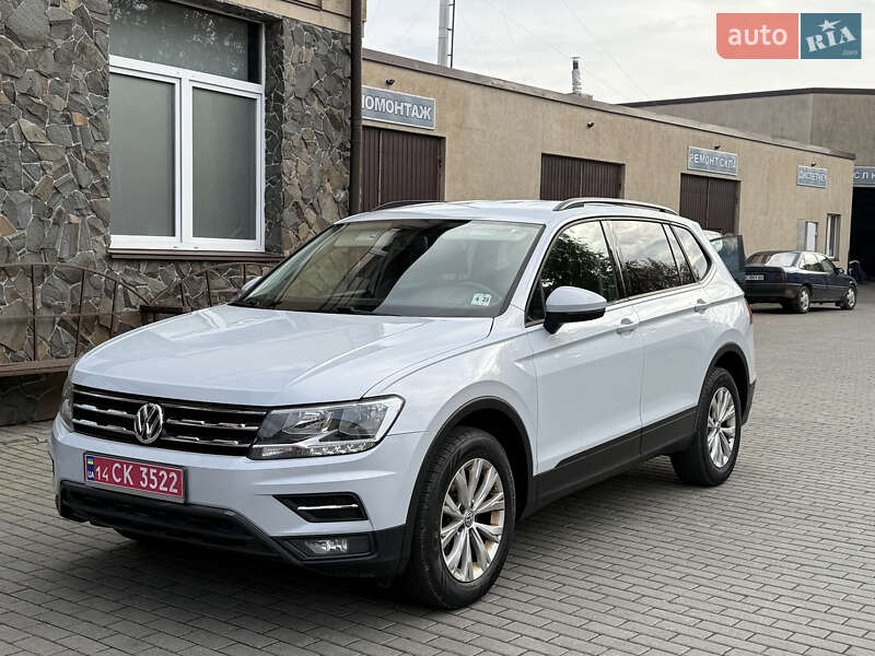 Позашляховик / Кросовер Volkswagen Tiguan 2018 в Володимирі
