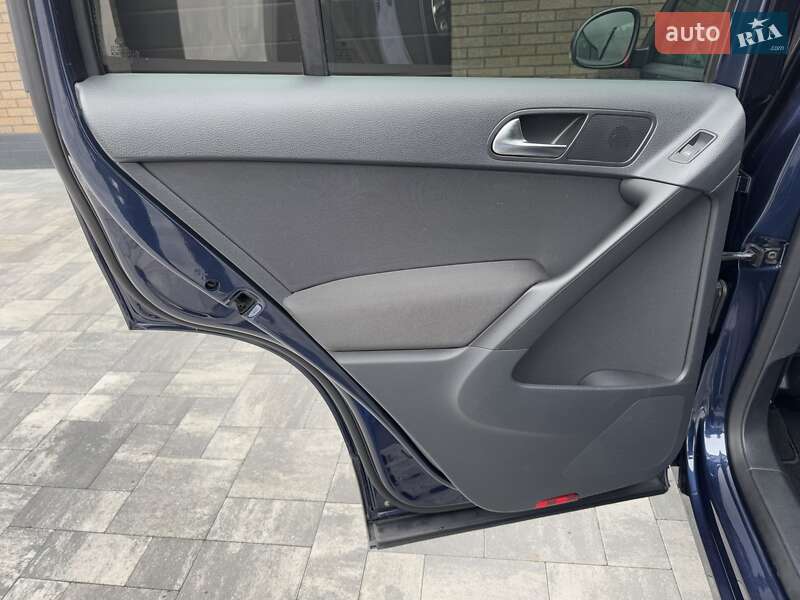 Внедорожник / Кроссовер Volkswagen Tiguan 2011 в Луцке фото 33 Внедорожник / Кроссовер Volkswagen Tiguan 2011 в Луцке