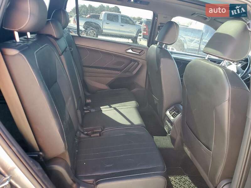 Внедорожник / Кроссовер Volkswagen Tiguan 2022 в Львове