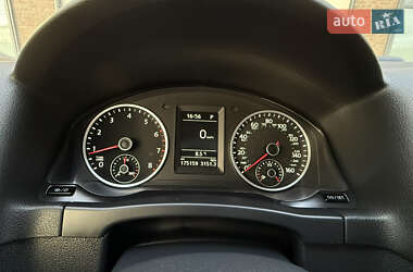 Внедорожник / Кроссовер Volkswagen Tiguan 2015 в 