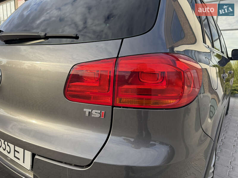 Внедорожник / Кроссовер Volkswagen Tiguan 2015 в Тернополе