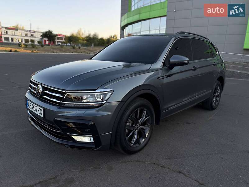 Внедорожник / Кроссовер Volkswagen Tiguan 2021 в Кривом Роге