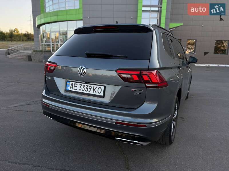 Внедорожник / Кроссовер Volkswagen Tiguan 2021 в Кривом Роге