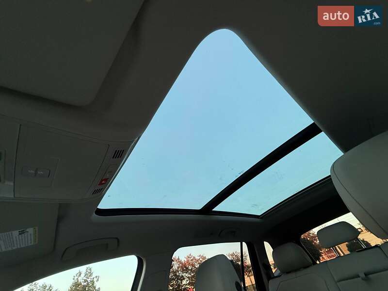 Внедорожник / Кроссовер Volkswagen Tiguan 2021 в Кривом Роге