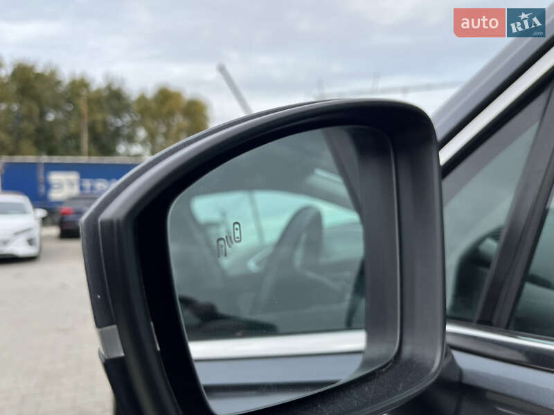 Внедорожник / Кроссовер Volkswagen Tiguan 2017 в Львове фото 10 Внедорожник / Кроссовер Volkswagen Tiguan 2017 в Львове