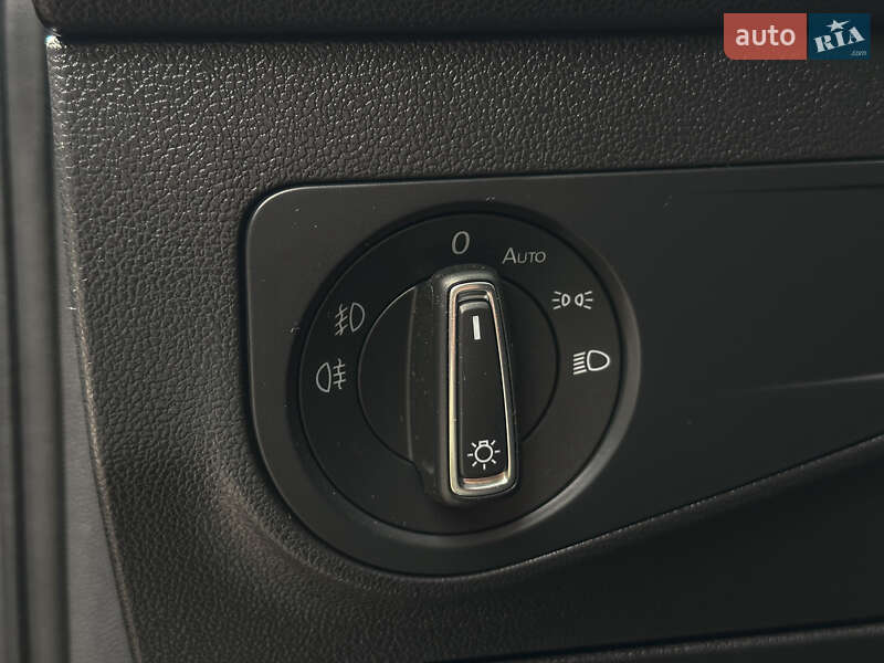 Позашляховик / Кросовер Volkswagen Tiguan 2019 в Бродах фото 95 Позашляховик / Кросовер Volkswagen Tiguan 2019 в Бродах
