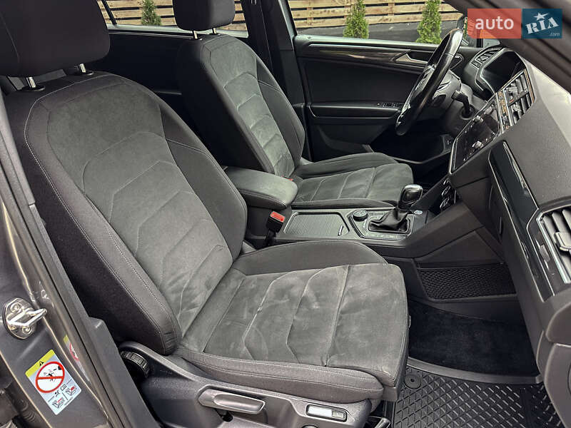 Позашляховик / Кросовер Volkswagen Tiguan 2019 в Бродах фото 131 Позашляховик / Кросовер Volkswagen Tiguan 2019 в Бродах