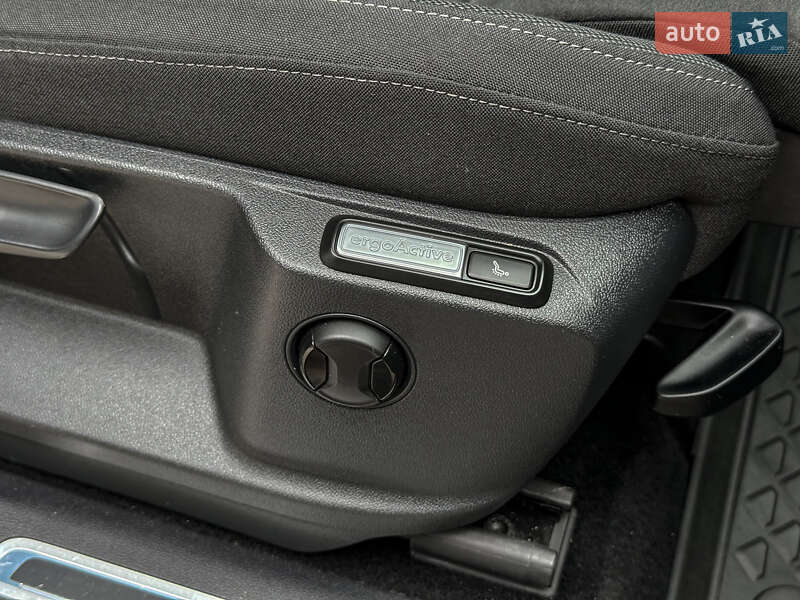 Позашляховик / Кросовер Volkswagen Tiguan 2019 в Бродах фото 133 Позашляховик / Кросовер Volkswagen Tiguan 2019 в Бродах