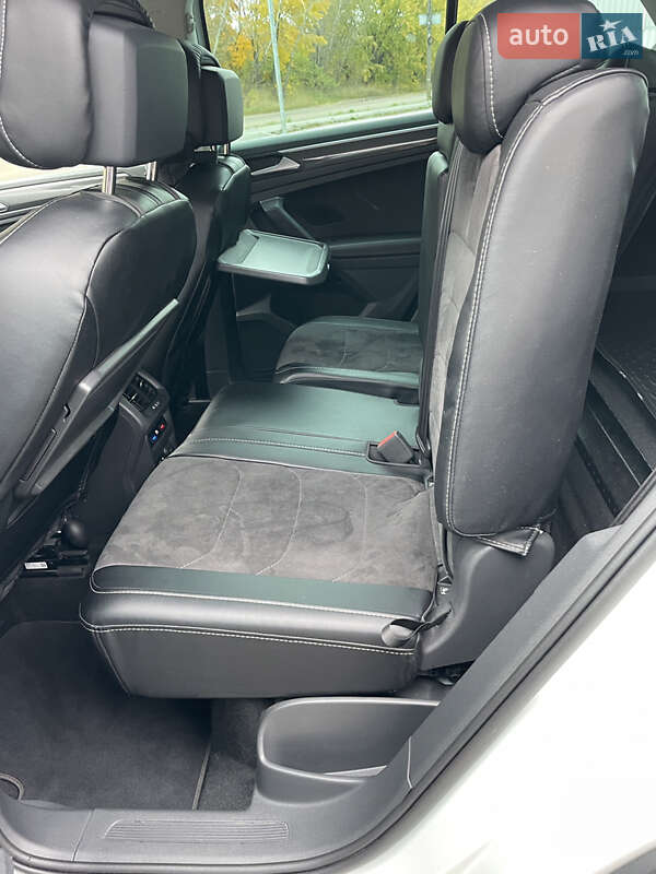 Позашляховик / Кросовер Volkswagen Tiguan 2019 в Чернігові