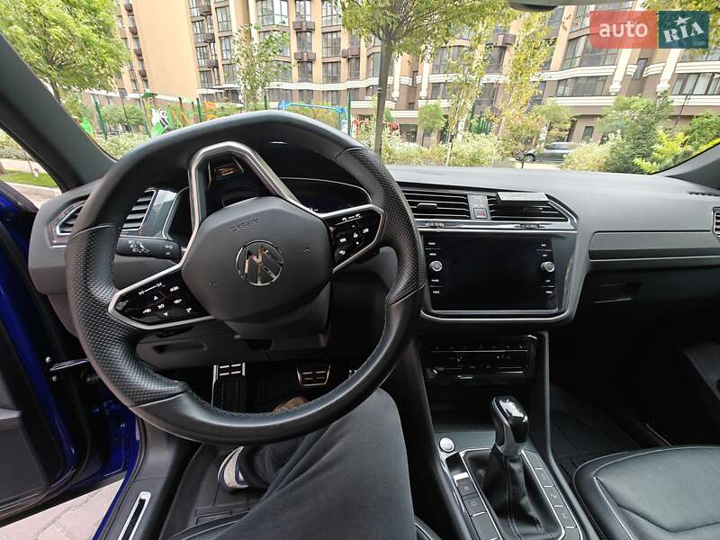 Внедорожник / Кроссовер Volkswagen Tiguan 2022 в Киеве