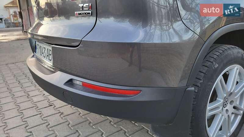 Внедорожник / Кроссовер Volkswagen Tiguan 2015 в Косове