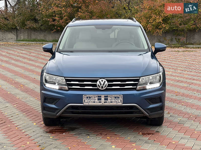 Внедорожник / Кроссовер Volkswagen Tiguan 2017 в Белой Церкви фото 3 Внедорожник / Кроссовер Volkswagen Tiguan 2017 в Белой Церкви