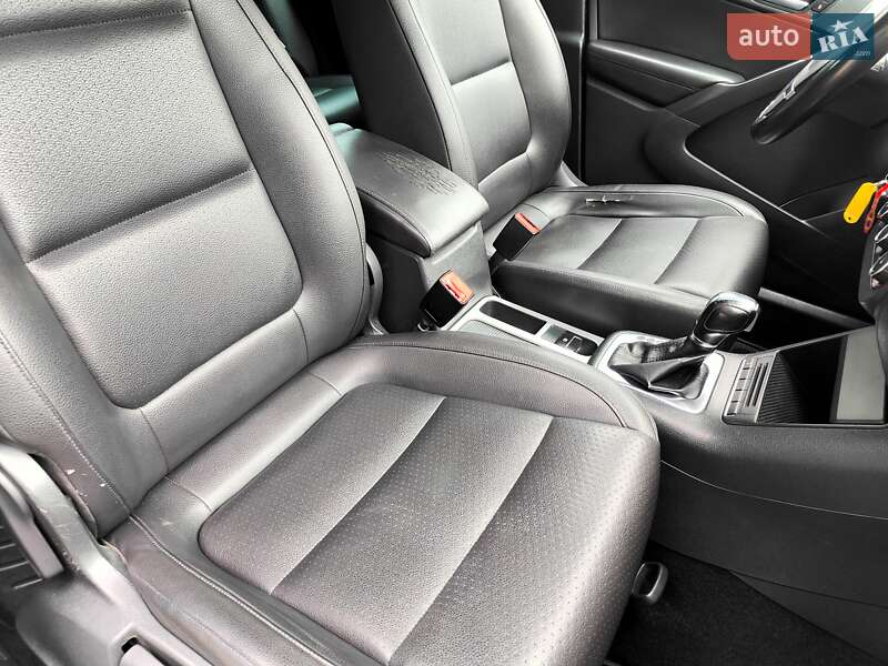 Позашляховик / Кросовер Volkswagen Tiguan 2011 в Києві фото 56 Позашляховик / Кросовер Volkswagen Tiguan 2011 в Києві